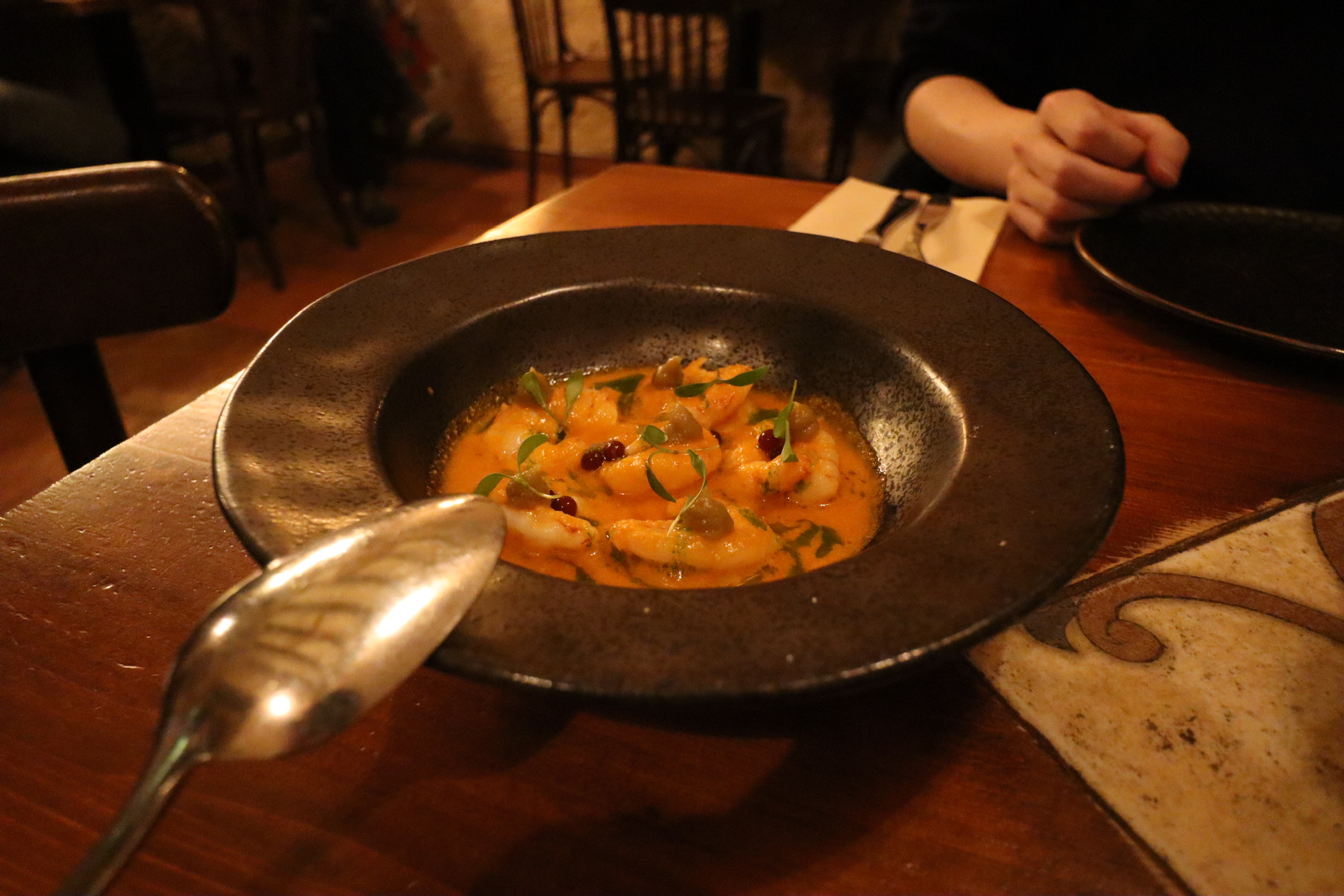 エビとクリームソース