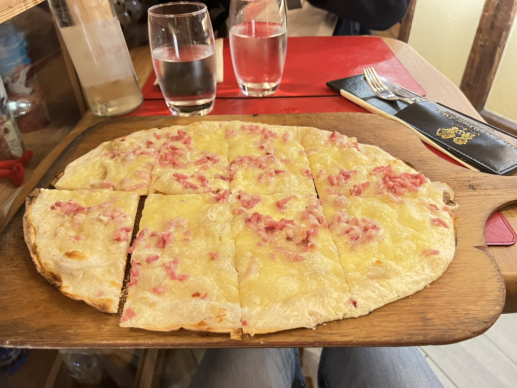 Tarte flambée (a.k.a Flammekueche)